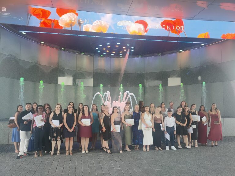 Reflet de la Cérémonie de Remise des CFC pour les Assistantes Médicales