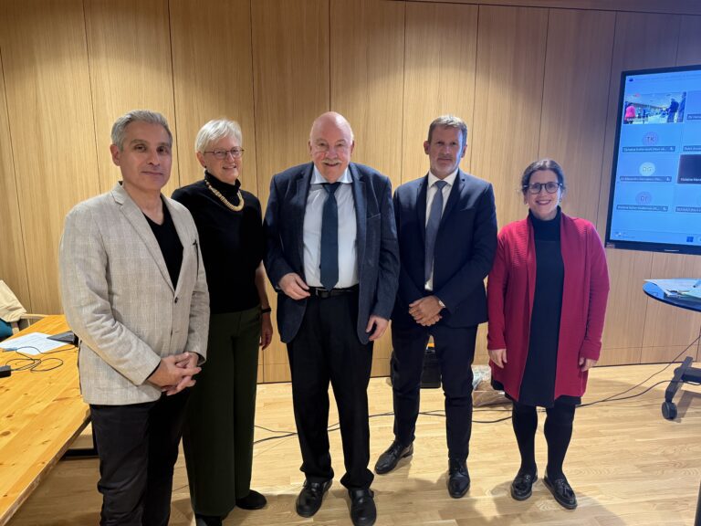 Assemblée générale du GMEMS et conférence du Procureur général